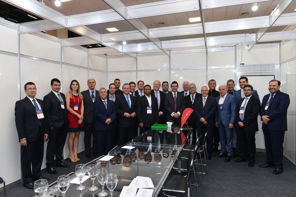 Intermodal Assinatura Memorando 13 3 18